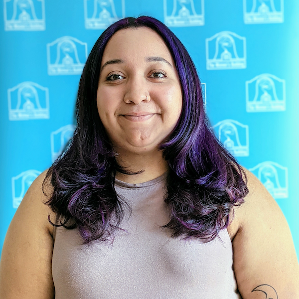 Jasmin Flores portrait photo.